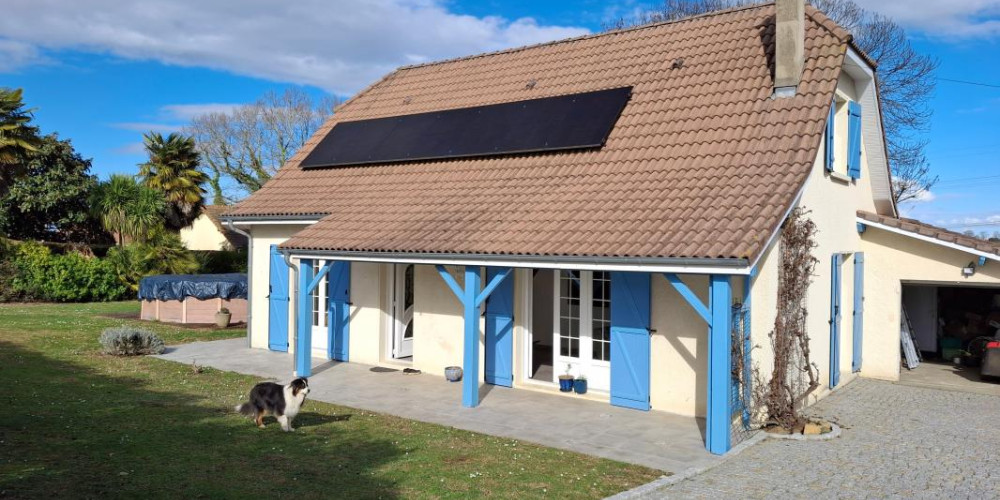 maison à NAVAILLES ANGOS (64450)